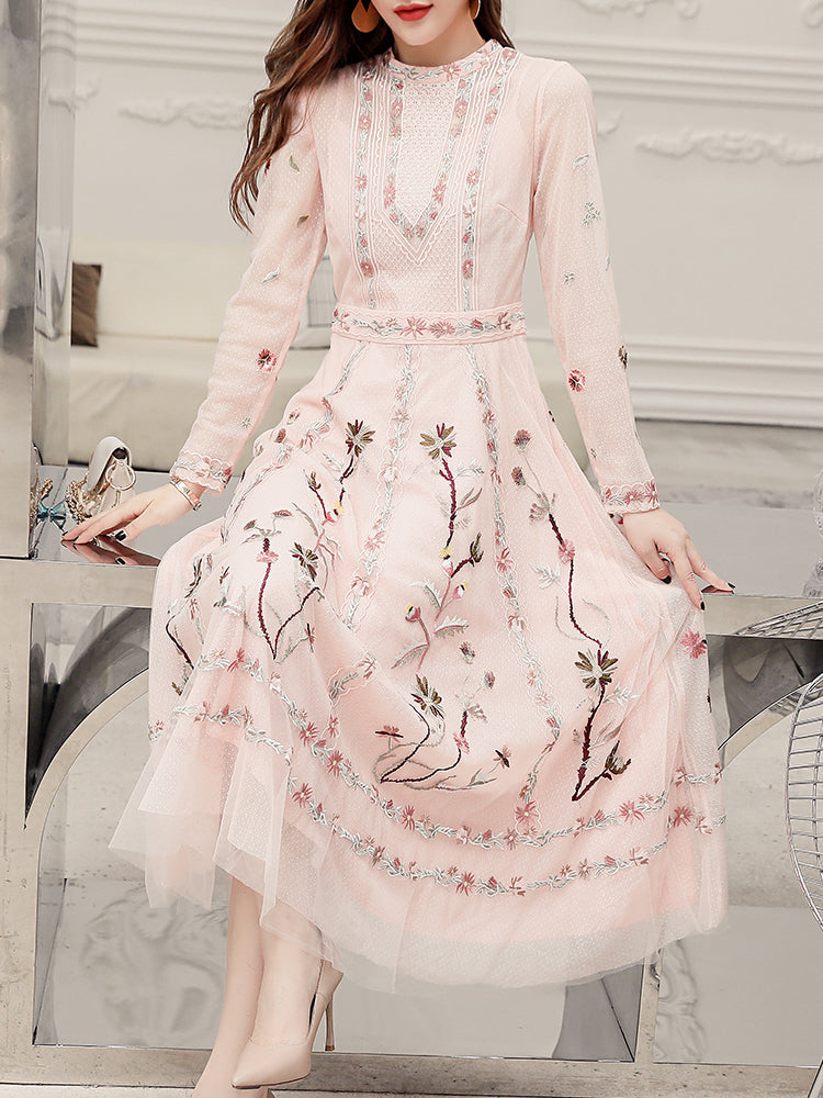 Amira Temperament Skirt Heavy Embroidered Thin Dress