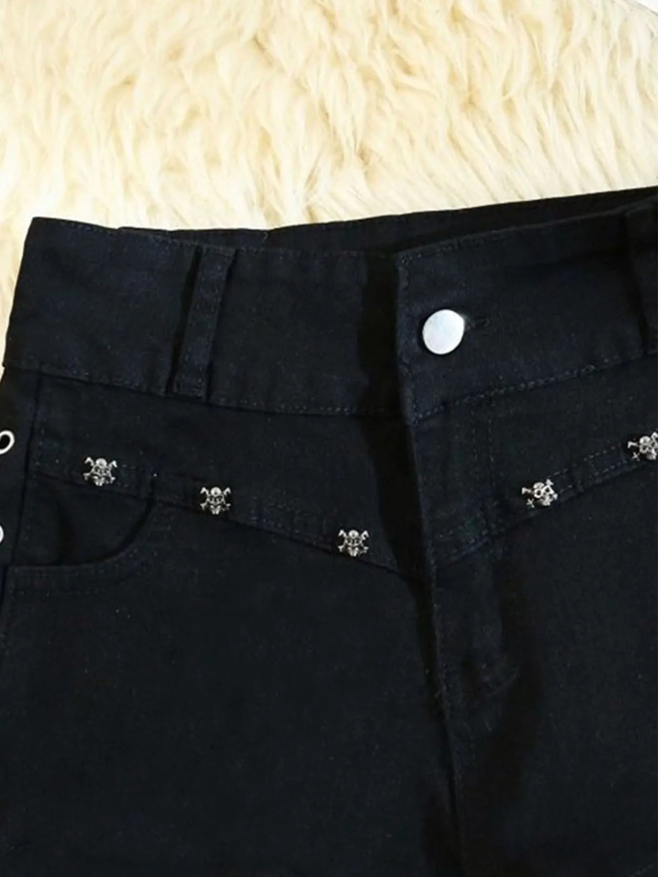 Women’s Skinny Lace-Up Shorts – Retro Streetwear Style | Elia Store Quality Check