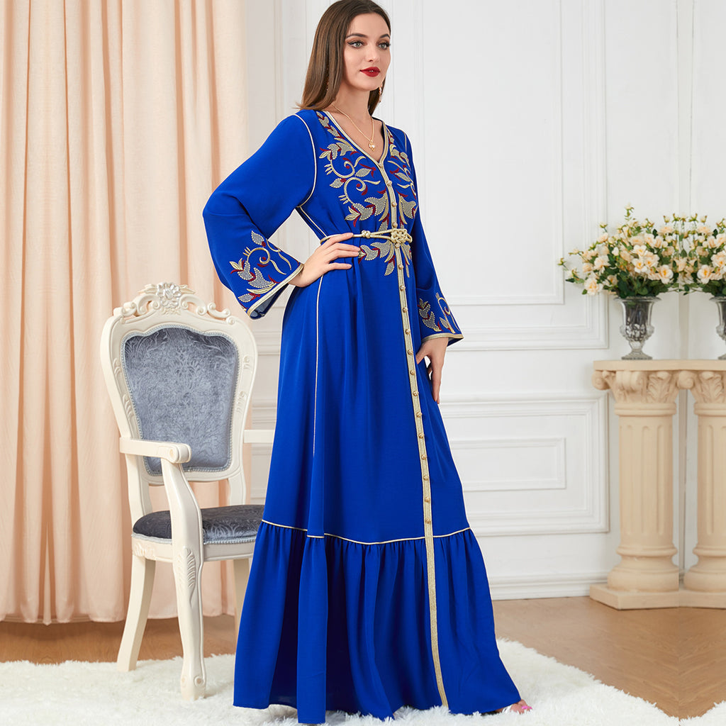 Dress Embroidery Round-neck Long-sleeved Dress